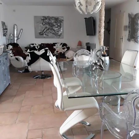 Villa En Nature Semesterbostad